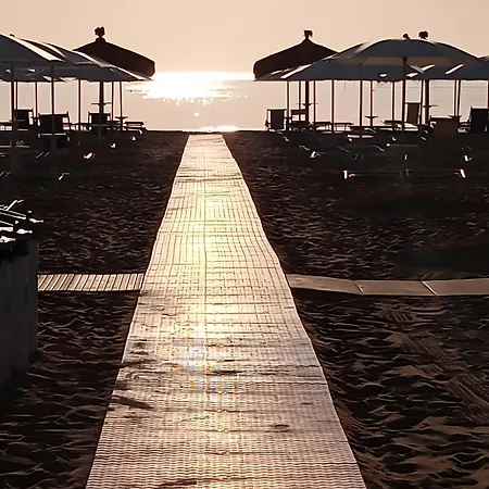 De Luxe A 150 Mt Dal Mare Ferienhaus *